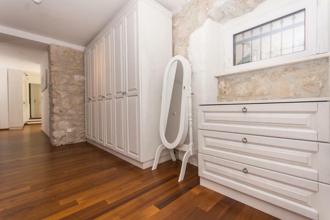 Villa Hurem 特罗吉尔 外观 照片